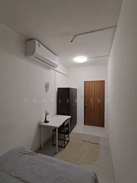 Central Green, 9 Jalan Membina, Room Rental, 100 sqft, Condominium For Rent, by Charles Teo, 500235915 - Bedroom - PropertyGuru.com.sg