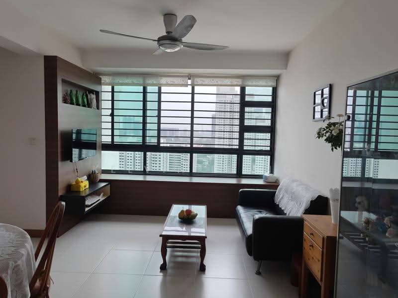 54 Havelock Road, 54 Havelock Road, Alexandra / Commonwealth, 2 Bedrooms, 742 sqft, HDB Flat For Sale, by Kelvin Leong, 500235922 - Living Room - PropertyGuru.com.sg