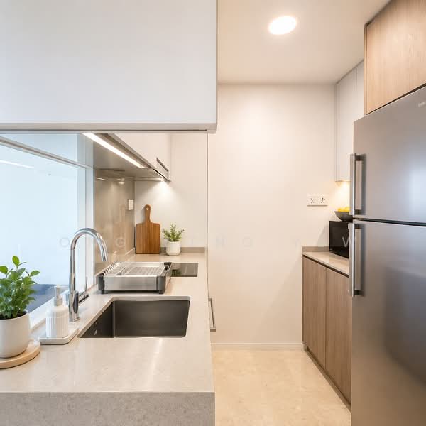 Avenue South Residence, 11 Silat Avenue, Alexandra / Commonwealth, 2 Bedrooms, 657 sqft, Condominium For Sale, by Ong Beng Yew, 500235924 - Kitchen - PropertyGuru.com.sg