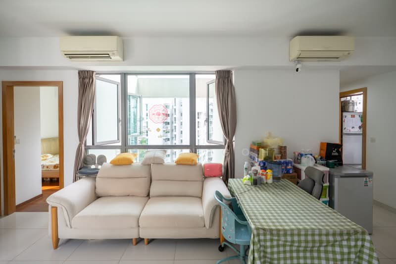 Eight Courtyards, 6 Canberra Drive, 2 Bedrooms, 915 sqft, Condominium For Sale, by Bryan Goh, 500235939 - Living Room - PropertyGuru.com.sg
