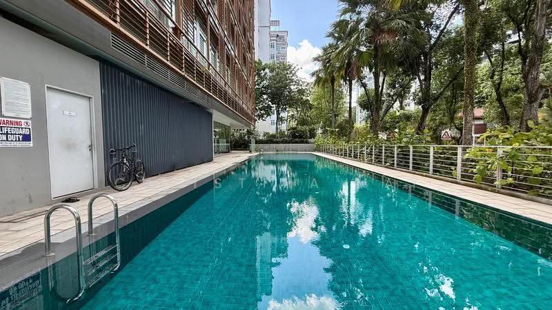 Balmoral Crest, 1 Balmoral Crescent, Tanglin / Holland / Bukit Timah, 2 Bedrooms, 1,098 sqft, Apartment For Sale, by Christina May, 500235942 - PropertyGuru.com.sg