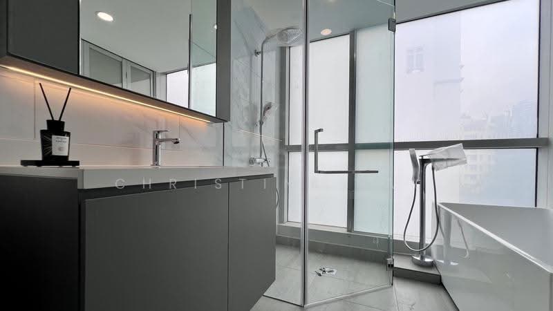 Balmoral Crest, 1 Balmoral Crescent, Tanglin / Holland / Bukit Timah, 2 Bedrooms, 1,098 sqft, Apartment For Sale, by Christina May, 500235942 - PropertyGuru.com.sg