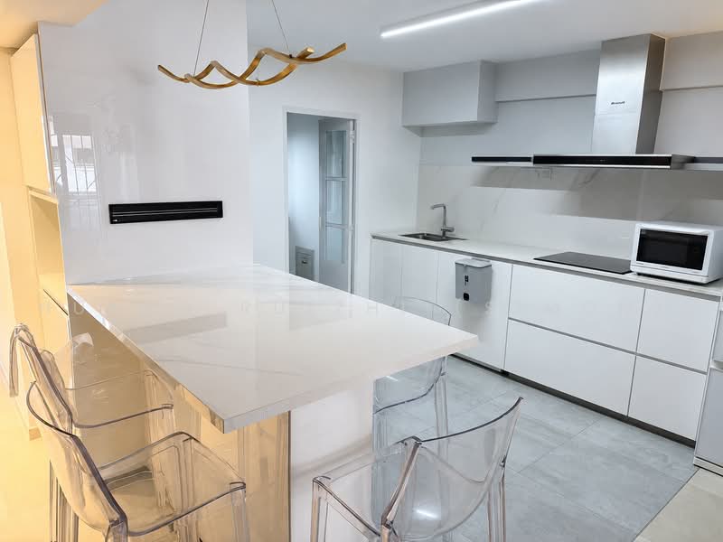469 Jurong West Street 41, 469 Jurong West Street 41, 3 Bedrooms, 1,625 sqft, HDB Flat For Sale, by Huang Ruizhi (Simon), 500235944 - Kitchen - PropertyGuru.com.sg