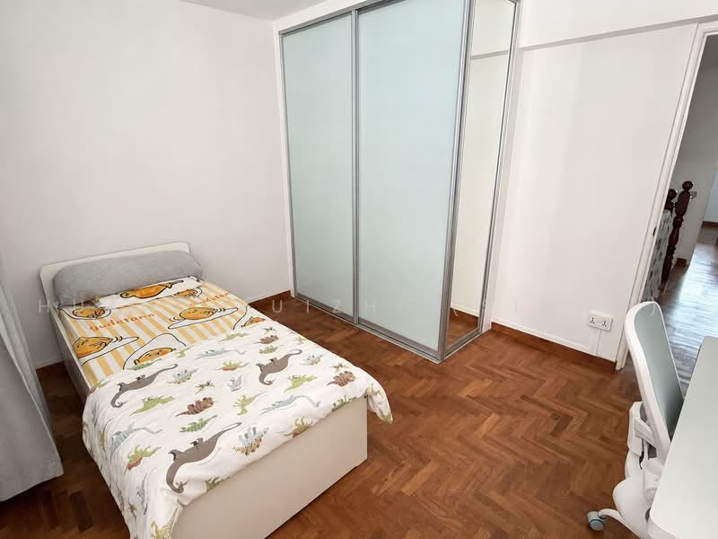 469 Jurong West Street 41, 469 Jurong West Street 41, 3 Bedrooms, 1,625 sqft, HDB Flat For Sale, by Huang Ruizhi (Simon), 500235944 - Bedroom - PropertyGuru.com.sg