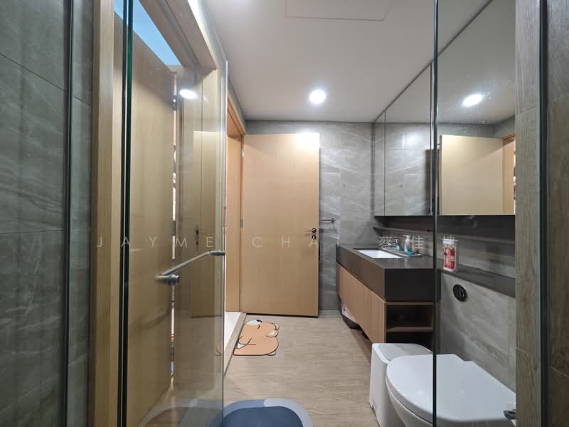 The Jovell, 21 Flora Drive, 2 Bedrooms, 635 sqft, Condominium For Sale, by Jayme Chai 蔡佳娉, 500235945 - Bathroom - PropertyGuru.com.sg