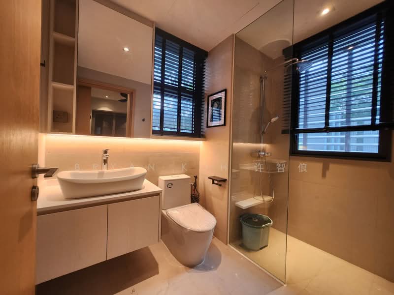 H2O Residences, 38 Fernvale Link, 2 Bedrooms, 1,055 sqft, Condominium For Sale, by Bryan Koh 许智俍, 500235948 - Bathroom - PropertyGuru.com.sg