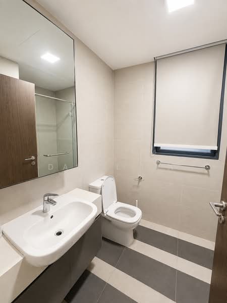 Parc Riviera, 103 West Coast Vale, 3 Bedrooms, 990 sqft, Condominium For Sale, by Daniel Tan, 500235949 - Bathroom - PropertyGuru.com.sg