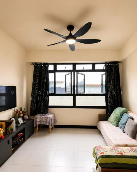166B Teck Whye Crescent, 166B Teck Whye Crescent, 1 Bedroom, 505 sqft, HDB Flat For Sale, by Mohamad Faizal Bin Hanafi, 500235955 - Living Room - PropertyGuru.com.sg
