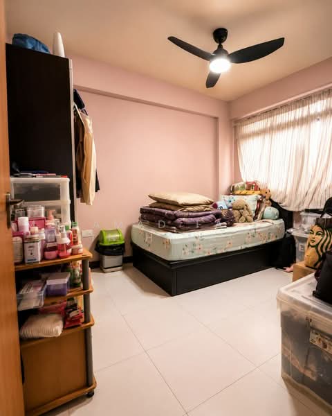 166B Teck Whye Crescent, 166B Teck Whye Crescent, 1 Bedroom, 505 sqft, HDB Flat For Sale, by Mohamad Faizal Bin Hanafi, 500235955 - Bedroom - PropertyGuru.com.sg