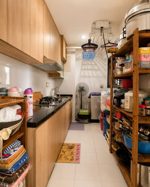 166B Teck Whye Crescent, 166B Teck Whye Crescent, 1 Bedroom, 505 sqft, HDB Flat For Sale, by Mohamad Faizal Bin Hanafi, 500235955 - Kitchen - PropertyGuru.com.sg