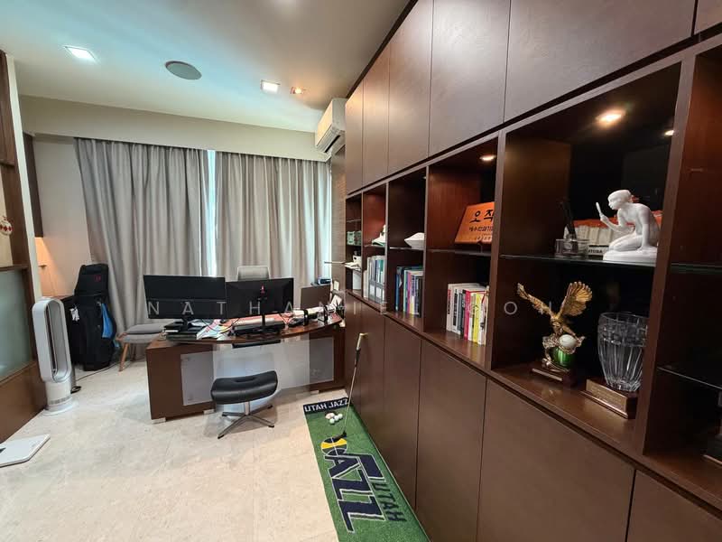 Balmoral 8, 8 Balmoral Road, 3 Bedrooms, 1,905 sqft, Condominium For Sale, by Nathaniel Goh, 500235964 - Study - PropertyGuru.com.sg