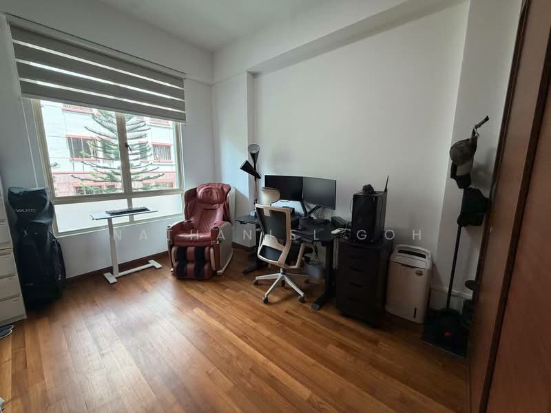 Balmoral 8, 8 Balmoral Road, 3 Bedrooms, 1,905 sqft, Condominium For Sale, by Nathaniel Goh, 500235964 - Study - PropertyGuru.com.sg