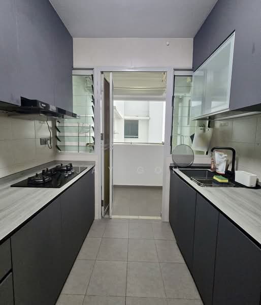 886D Woodlands Drive 50, 886D Woodlands Drive 50, 2 Bedrooms, 721 sqft, HDB Flat For Rent, by Jay Goh, 500235970 - Kitchen - PropertyGuru.com.sg