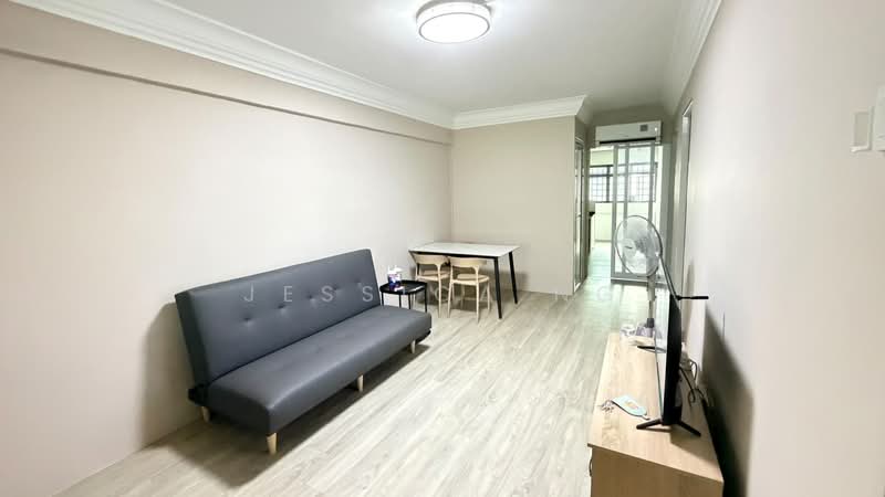 124 Yishun Street 11, 124 Yishun Street 11, Room Rental, 110 sqft, HDB Flat For Rent, by Jessica Ng, 500235982 - Living Room - PropertyGuru.com.sg