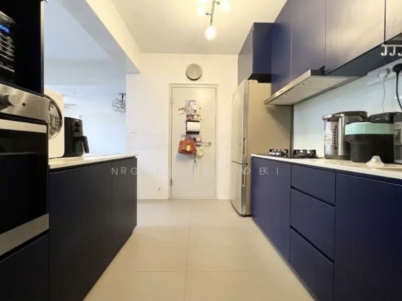 467A Bukit Batok West Avenue 9, 467A Bukit Batok West Avenue 9, 3 Bedrooms, 1,001 sqft, HDB Flat For Sale, by Ng Jun Wei, 500235983 - Kitchen - PropertyGuru.com.sg