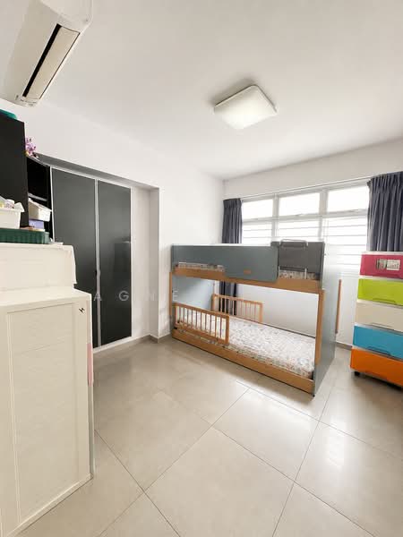 220C Sumang Lane, 220C Sumang Lane, 3 Bedrooms, 1,001 sqft, HDB Flat For Sale, by Agnes Tan, 500235985 - Bedroom - PropertyGuru.com.sg