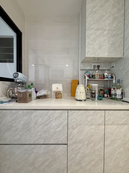 996A Buangkok Crescent, 996A Buangkok Crescent, 3 Bedrooms, 1,001 sqft, HDB Flat For Sale, by Melissa Chan, 500235993 - Kitchen - PropertyGuru.com.sg