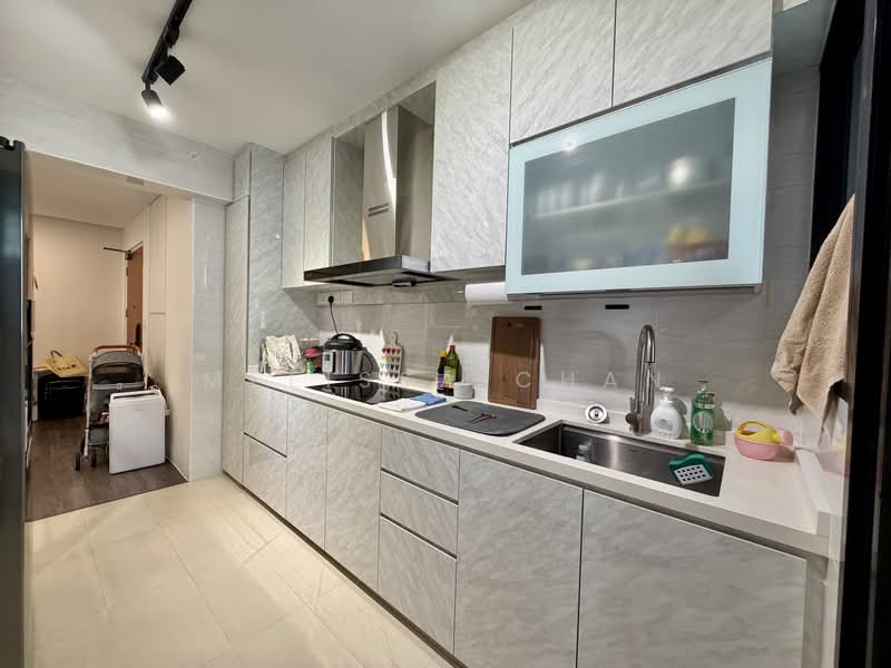996A Buangkok Crescent, 996A Buangkok Crescent, 3 Bedrooms, 1,001 sqft, HDB Flat For Sale, by Melissa Chan, 500235993 - Kitchen - PropertyGuru.com.sg