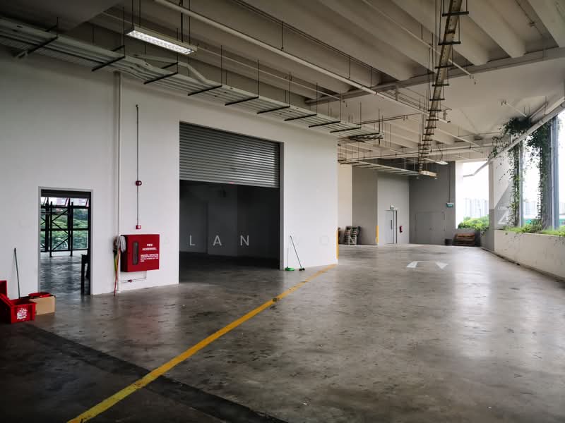 T-Space, 1 Tampines North Drive 1, 5,500 sqft, Factory / Workshop (B2) For Rent, by Alan Wong, 500236008 - Exterior - CommercialGuru.com.sg