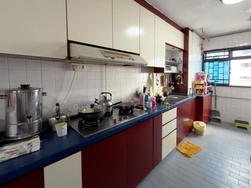 269 Yishun Street 22, 269 Yishun Street 22, 3 Bedrooms, 1,119 sqft, HDB Flat For Sale, by Grace Tan, 500236011 - Kitchen - PropertyGuru.com.sg