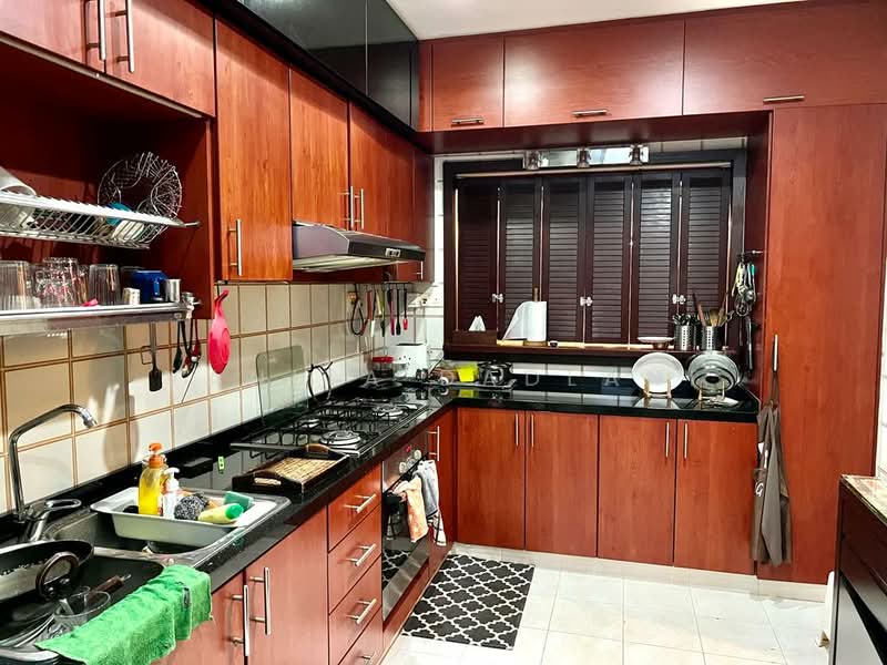 Mandarin Gardens, 3 Siglap Road, 3 Bedrooms, 2,024 sqft, Condominium For Sale, by Vanita Dadlani, 500236013 - PropertyGuru.com.sg