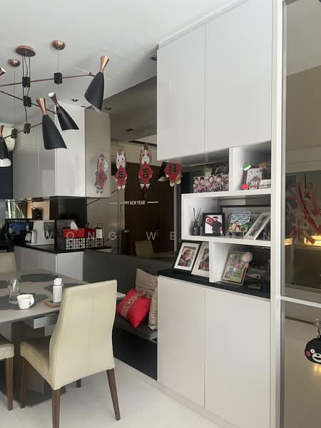 NEWest, 3 West Coast Drive, 5 Bedrooms, 2,433 sqft, Apartment For Sale, by Wong Wei Mun, 500236026 - Dining Room - PropertyGuru.com.sg