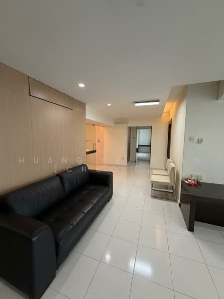315B Anchorvale Road, 315B Anchorvale Road, Hougang / Punggol / Sengkang, 3 Bedrooms, 1,184 sqft, HDB Flat For Sale, by Huang Pei Chen (Chu Yee), 500236035 - Living Room - PropertyGuru.com.sg