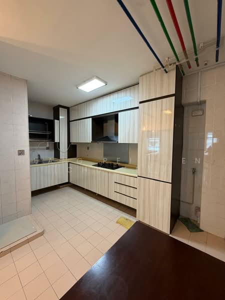 315B Anchorvale Road, 315B Anchorvale Road, Hougang / Punggol / Sengkang, 3 Bedrooms, 1,184 sqft, HDB Flat For Sale, by Huang Pei Chen (Chu Yee), 500236035 - Kitchen - PropertyGuru.com.sg