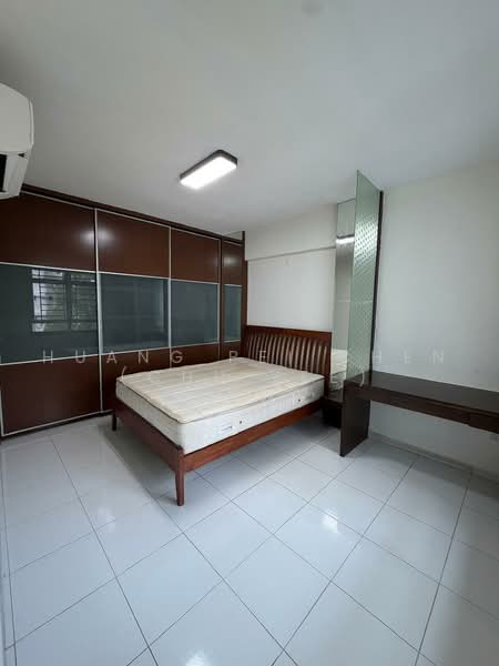 315B Anchorvale Road, 315B Anchorvale Road, Hougang / Punggol / Sengkang, 3 Bedrooms, 1,184 sqft, HDB Flat For Sale, by Huang Pei Chen (Chu Yee), 500236035 - Bedroom - PropertyGuru.com.sg