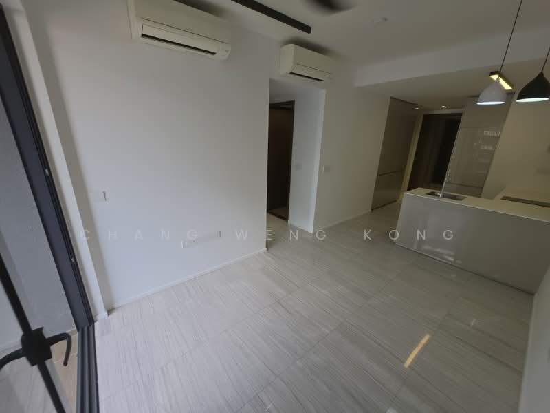 Parc Esta, 822 Sims Avenue, Eunos / Geylang / Paya Lebar, 2 Bedrooms, 743 sqft, Condominium For Sale, by Chang Weng Kong, 500236037 - Living - PropertyGuru.com.sg