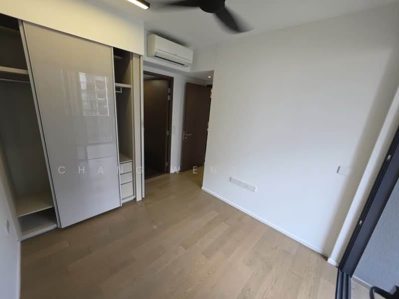 Parc Esta, 822 Sims Avenue, Eunos / Geylang / Paya Lebar, 2 Bedrooms, 743 sqft, Condominium For Sale, by Chang Weng Kong, 500236037 - Master bedroom - PropertyGuru.com.sg