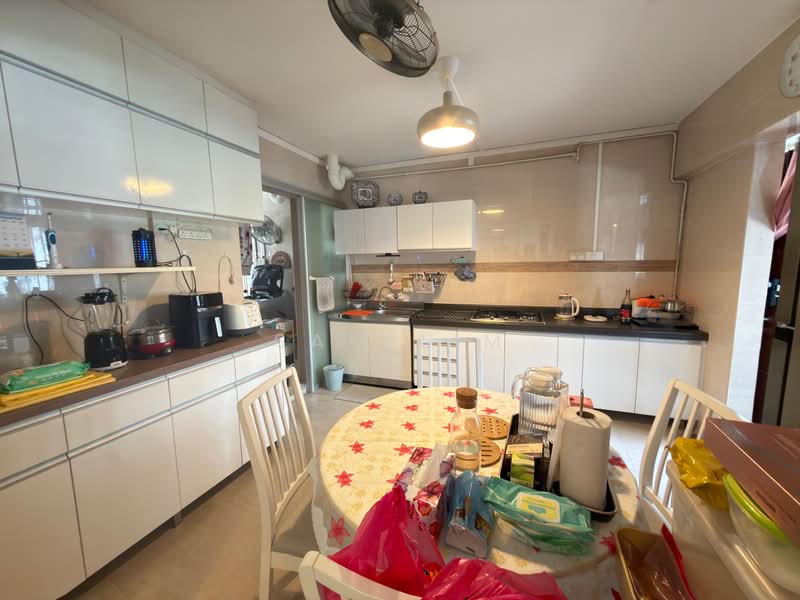 704 Pasir Ris Drive 10, 704 Pasir Ris Drive 10, Room Rental, 120 sqft, HDB Flat For Rent, by Sam Lim, 500236038 - Kitchen - PropertyGuru.com.sg