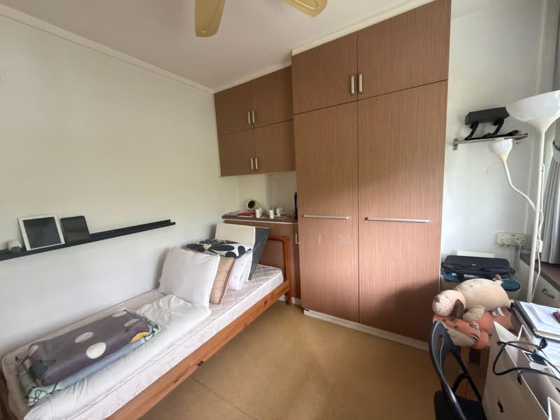 704 Pasir Ris Drive 10, 704 Pasir Ris Drive 10, Room Rental, 120 sqft, HDB Flat For Rent, by Sam Lim, 500236038 - Bedroom - PropertyGuru.com.sg