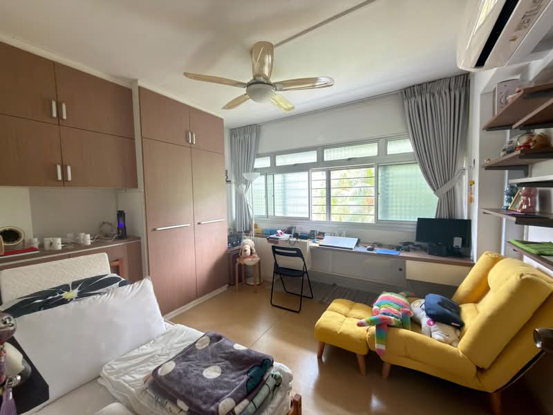 704 Pasir Ris Drive 10, 704 Pasir Ris Drive 10, Room Rental, 120 sqft, HDB Flat For Rent, by Sam Lim, 500236038 - Bedroom - PropertyGuru.com.sg