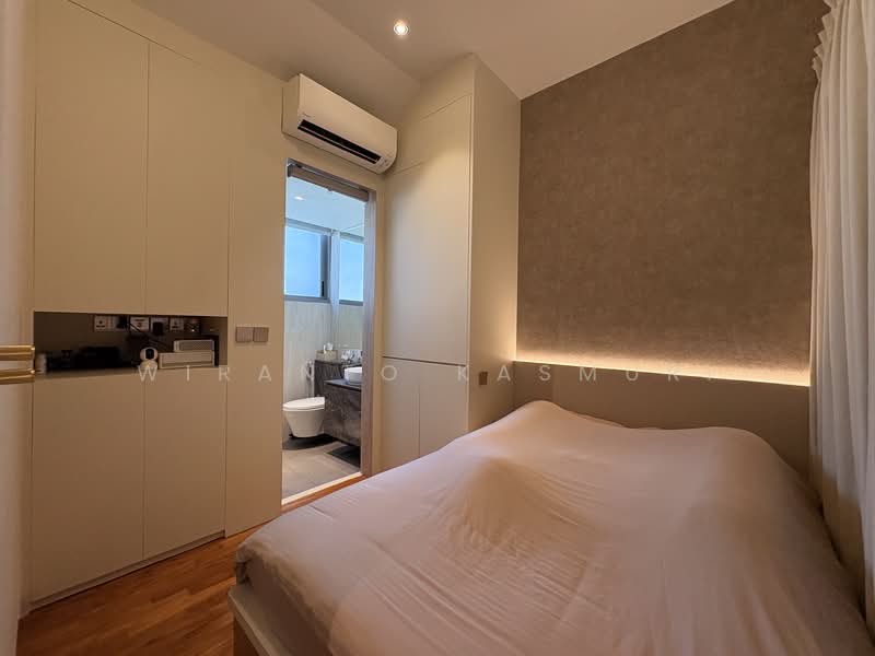 CHEAPEST Freehold Penthouse. 1KM River Valley Pri, , 2 Bedrooms, 839 sqft, Condominium For Sale, by Wiranto Kasmuri, 500236039 - Bedroom - PropertyGuru.com.sg