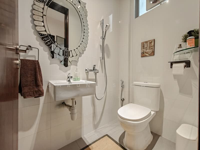Freehold Refined Designer Home, Just Move Right In!, Jalan Kuras, 7 Bedrooms, 5,000 sqft, Terraced House For Sale, by Shauna Seow, 500236041 - Bathroom - PropertyGuru.com.sg