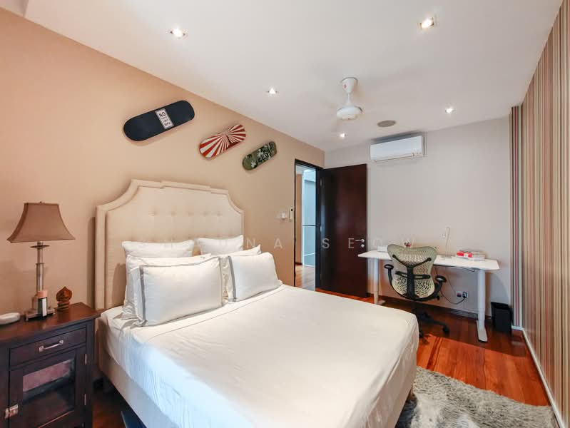 Freehold Refined Designer Home, Just Move Right In!, Jalan Kuras, 7 Bedrooms, 5,000 sqft, Terraced House For Sale, by Shauna Seow, 500236041 - Bedroom - PropertyGuru.com.sg