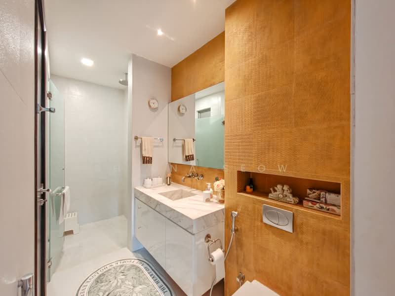 Freehold Refined Designer Home, Just Move Right In!, Jalan Kuras, 7 Bedrooms, 5,000 sqft, Terraced House For Sale, by Shauna Seow, 500236041 - Bathroom - PropertyGuru.com.sg