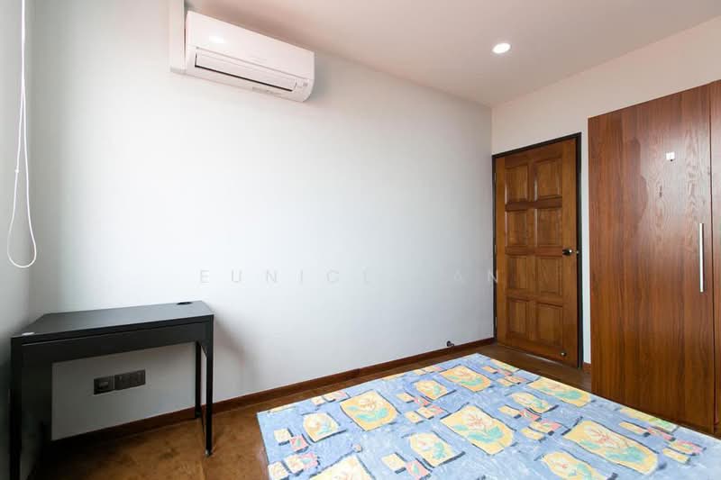 Vicenta Lodge, 6A Lorong Marzuki, 3 Bedrooms, 1,270 sqft, Condominium For Sale, by Eunice Tan, 500236051 - PropertyGuru.com.sg