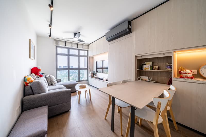 32 Margaret Drive, 32 Margaret Drive, 2 Bedrooms, 667 sqft, HDB Flat For Sale, by Jollene Leow, 500236054 - Living Room - PropertyGuru.com.sg