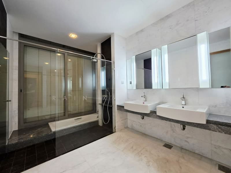 The Oceanfront @ Sentosa Cove, 283 Ocean Drive, 4 Bedrooms, 6,049 sqft, Condominium For Rent, by Rain Xie 谢燕瑜, 500236071 - Bathroom - PropertyGuru.com.sg