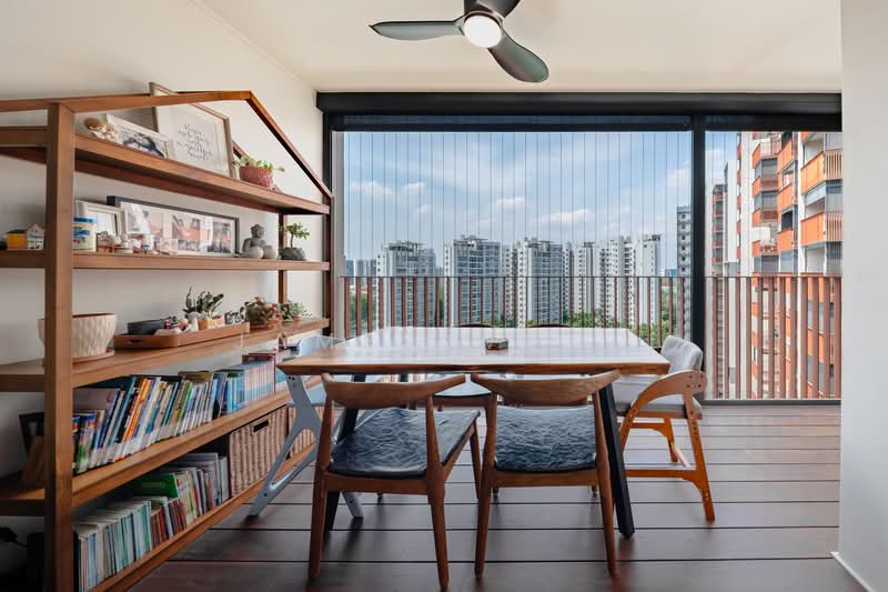 Riverfront Residences, 49 Hougang Avenue 7, 3 Bedrooms, 1,066 sqft, Condominium For Sale, by James Wong, 500236073 - Dining Room - PropertyGuru.com.sg