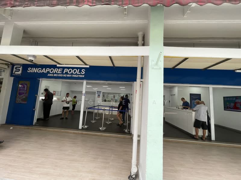 202 Ang Mo Kio Avenue 3, 202 Ang Mo Kio Avenue 3, Ang Mo Kio / Bishan / Thomson, 2 Bedrooms, 720 sqft, HDB Flat For Sale, by Eugene Tay, 500236084 - Exterior - PropertyGuru.com.sg