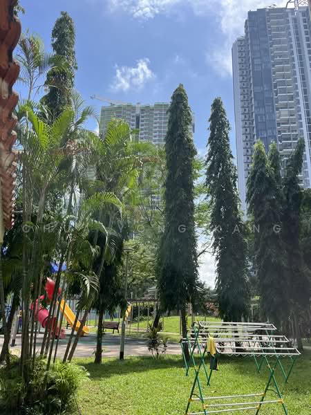 53 Lorong 5 Toa Payoh, 53 Lorong 5 Toa Payoh, 2 Bedrooms, 732 sqft, HDB Flat For Sale, by Chua Yong Kang, 500236086 - Exterior - PropertyGuru.com.sg