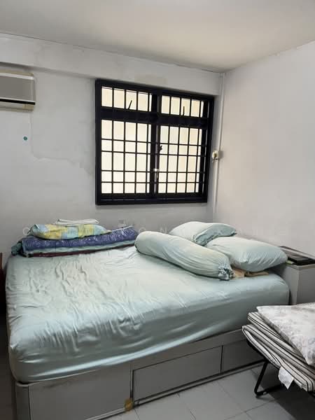 53 Lorong 5 Toa Payoh, 53 Lorong 5 Toa Payoh, 2 Bedrooms, 732 sqft, HDB Flat For Sale, by Chua Yong Kang, 500236086 - Bedroom - PropertyGuru.com.sg