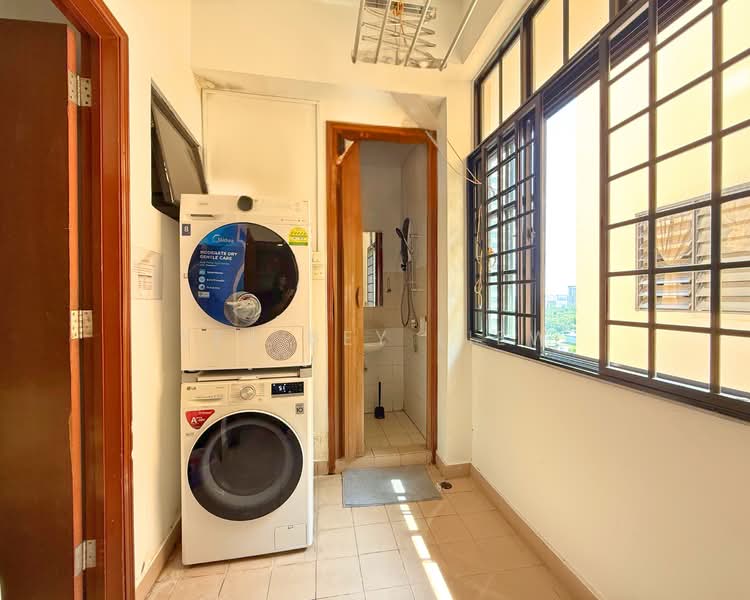 Dover Parkview, 36 Dover Rise, 3 Bedrooms, 1,249 sqft, Condominium For Sale, by Yee Bey Liew, 500236087 - Interior - PropertyGuru.com.sg