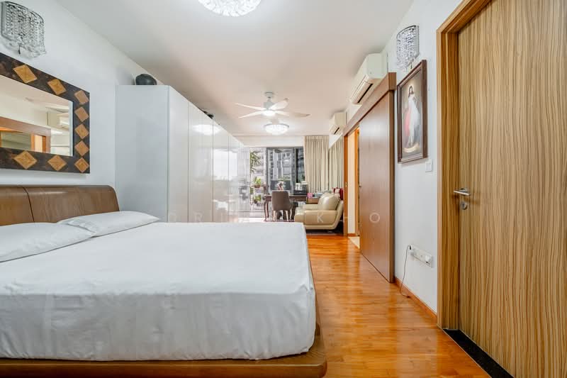 FLO Residence, Punggol Field Walk, 4 Bedrooms, 1,346 sqft, Condominium For Sale, by Adrian Khoo, 500236100 - Bedroom - PropertyGuru.com.sg