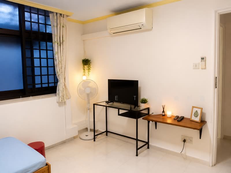 660 Choa Chu Kang Crescent, 660 Choa Chu Kang Crescent, Room Rental, 150 sqft, HDB Flat For Rent, by Jacqueline Tay 戴利霞, 500236103 - Bedroom - PropertyGuru.com.sg