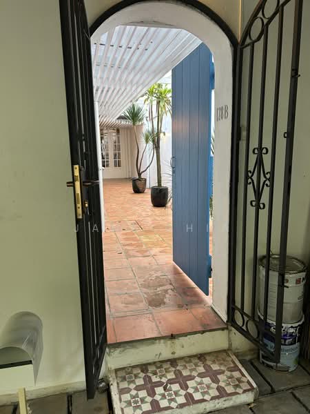 Cairnhill Road Conservation House, , 3 Bedrooms, 3,500 sqft, Conservation House For Sale, by Jane Chia, 500236108 - Back entrance - PropertyGuru.com.sg