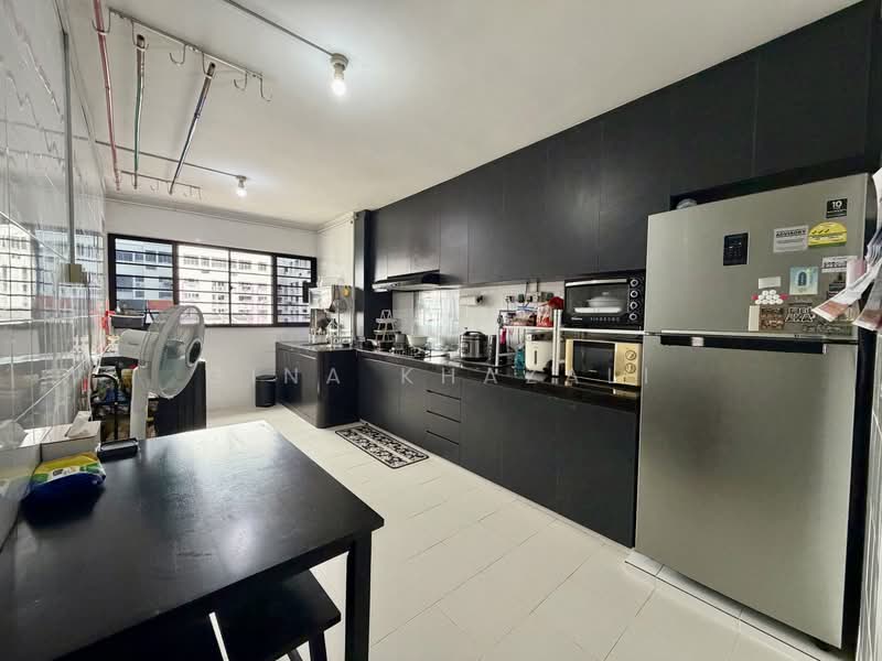 107 Yishun Ring Road, 107 Yishun Ring Road, 2 Bedrooms, 721 sqft, HDB Flat For Sale, by Gina Khazali, 500236126 - Kitchen - PropertyGuru.com.sg